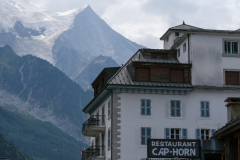 Building-and-mountain-4