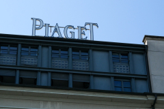 Buildings-with-brands-7