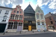 More-old-beautiful-buildings