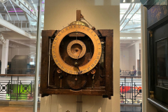 Clock-19