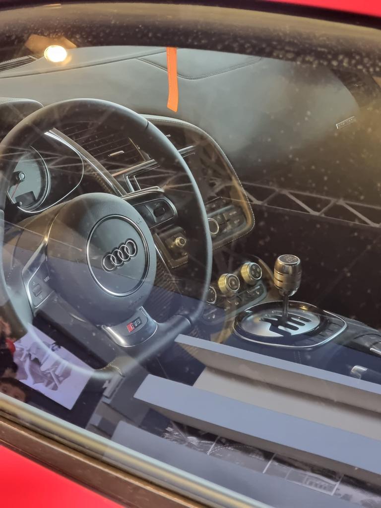 Audi R8