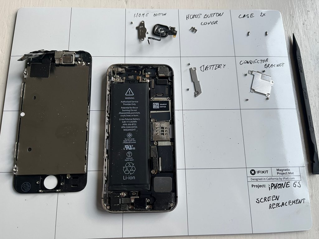 iPhone 5S home button is removed