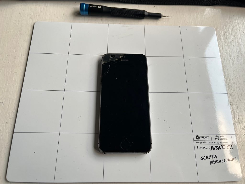 iPhone 5S screen replacement
