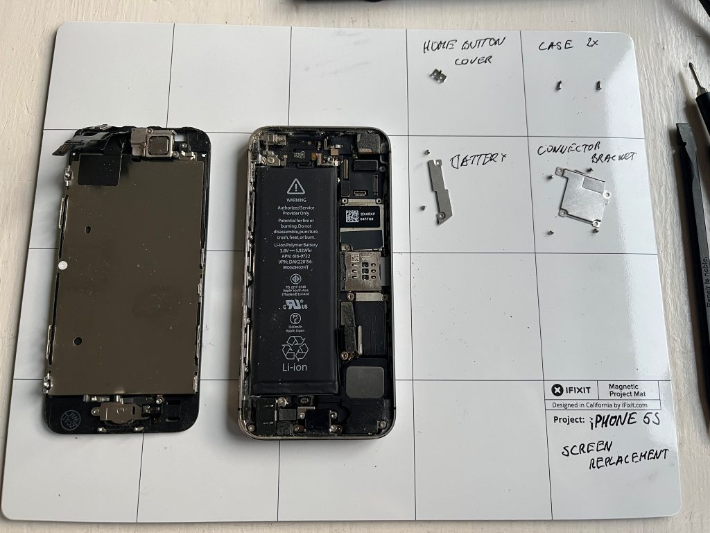 iPhone 5S screen is removed