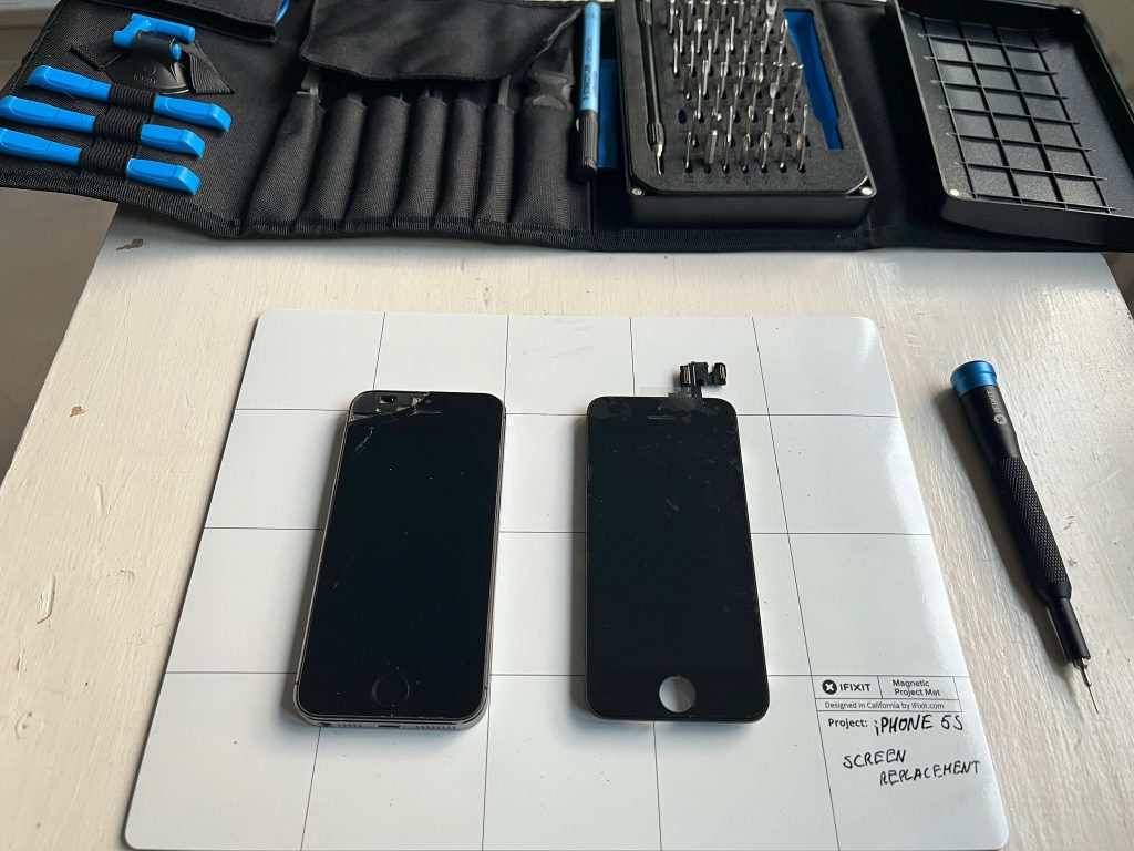 iPhone 5S screen replacement