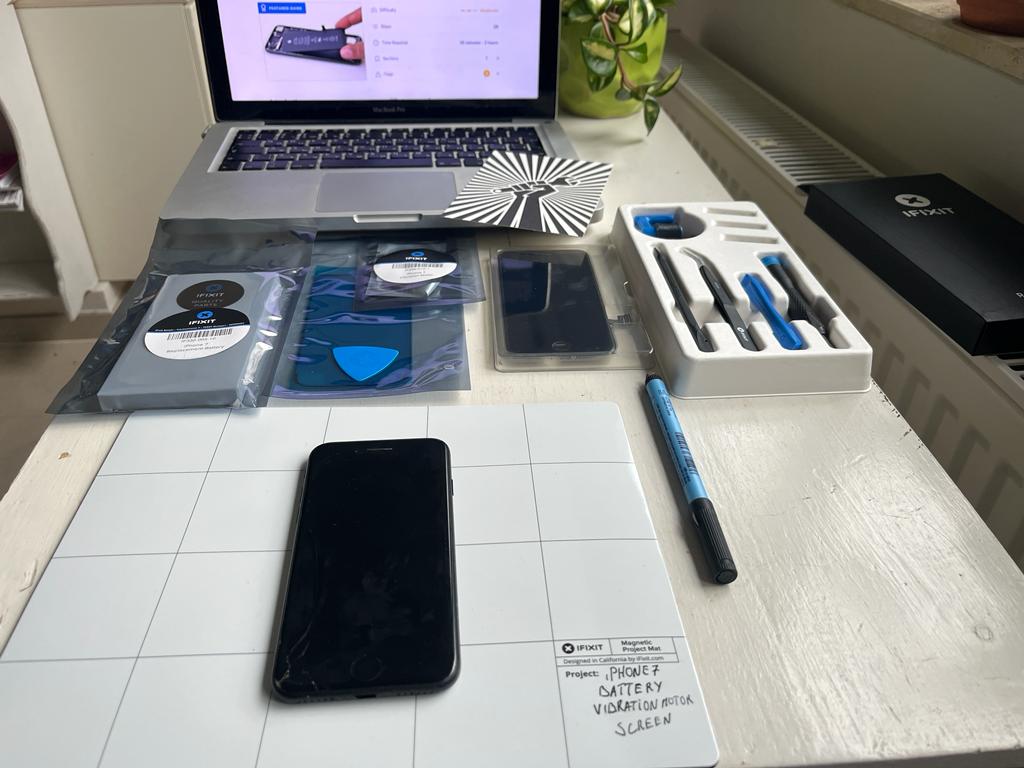 iPhone 7 iFixit repair