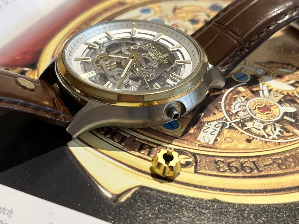 Roamer crown