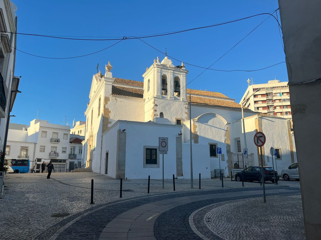 A church in Faro