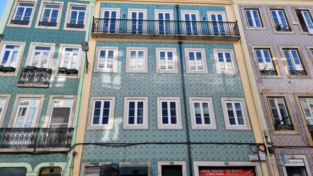 Azulejos facade