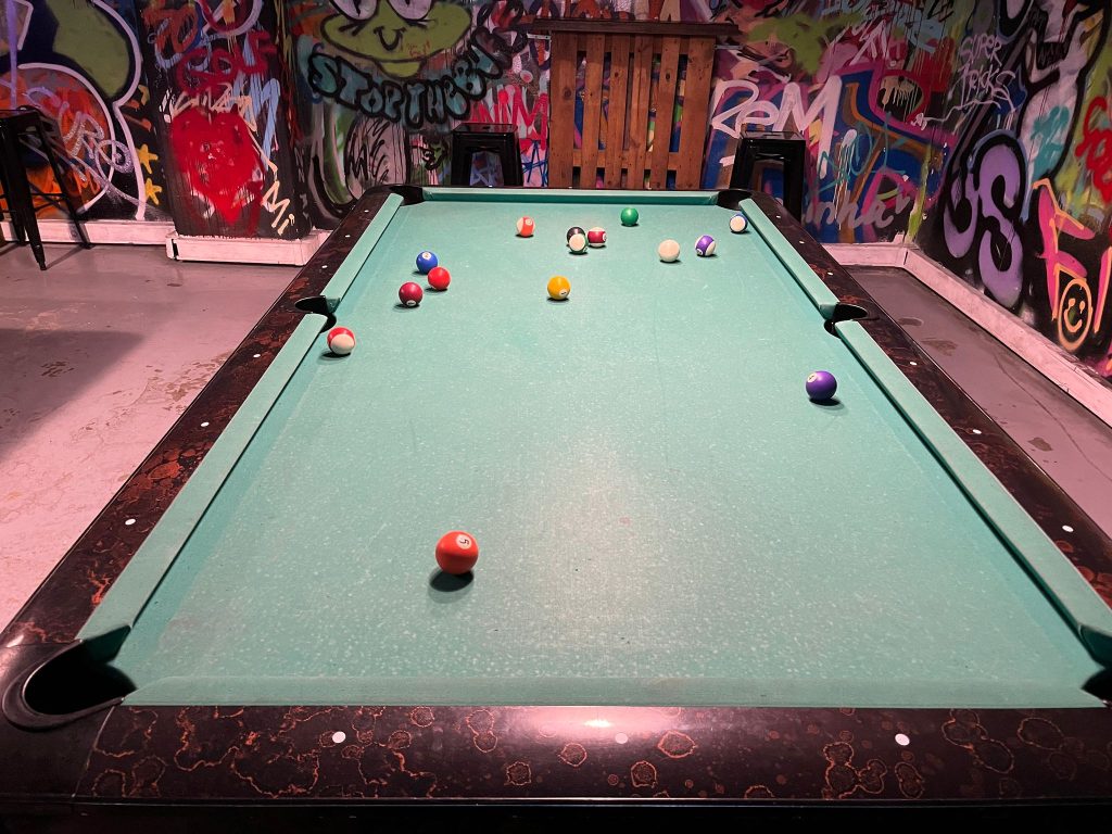 pool table