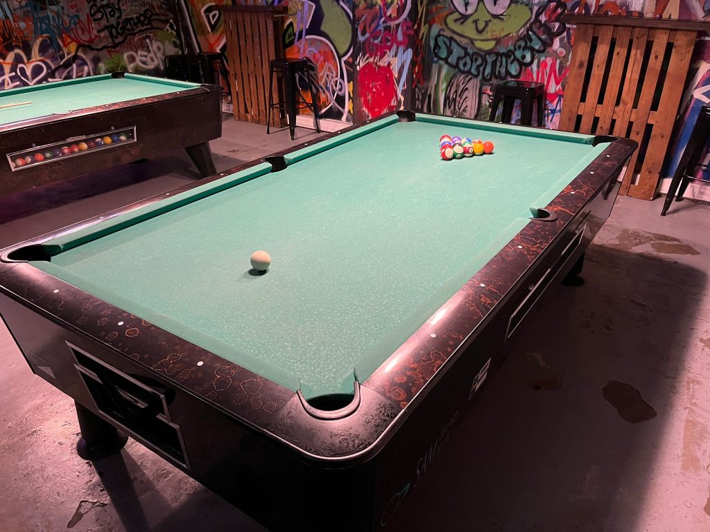 pool table