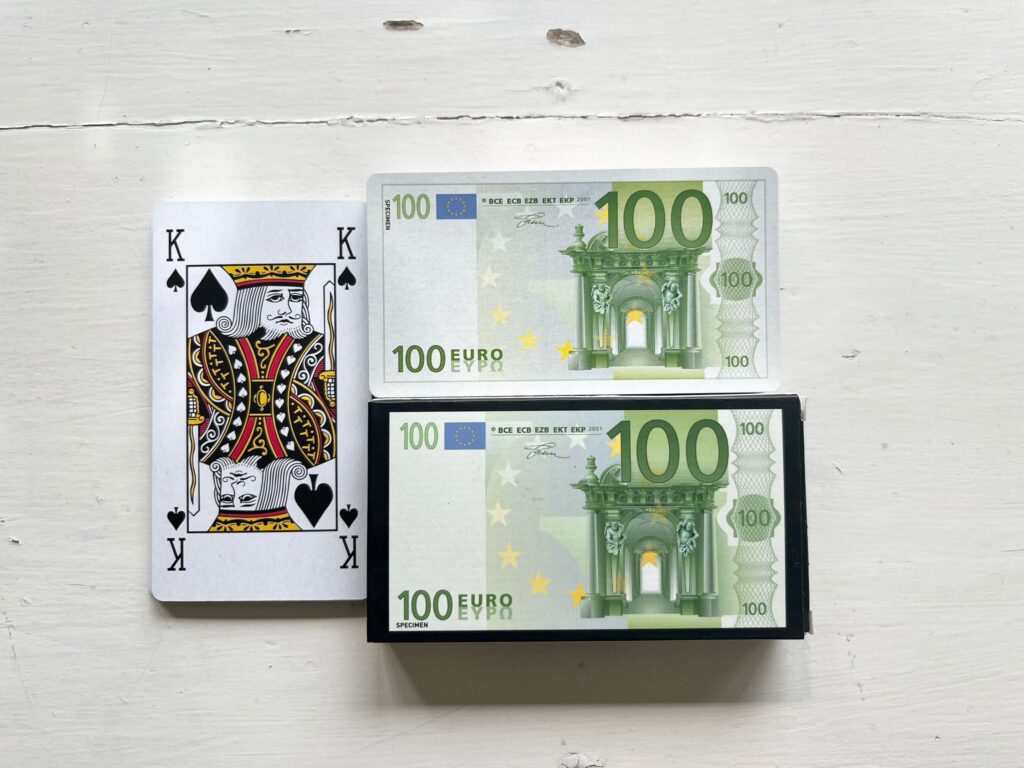 100 EUR deck