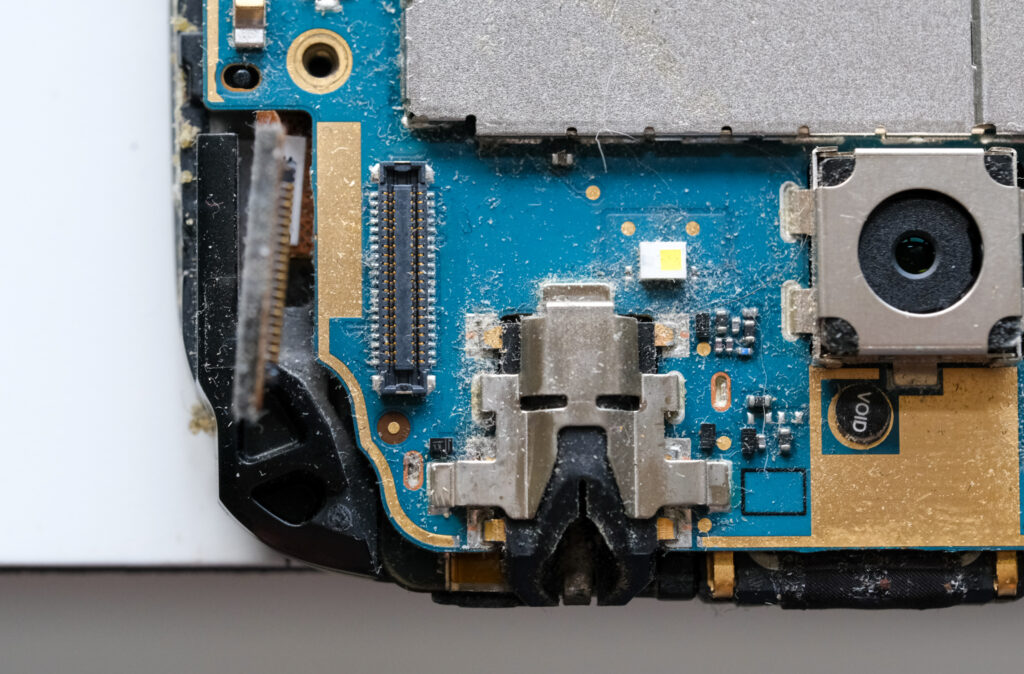 LCD connection