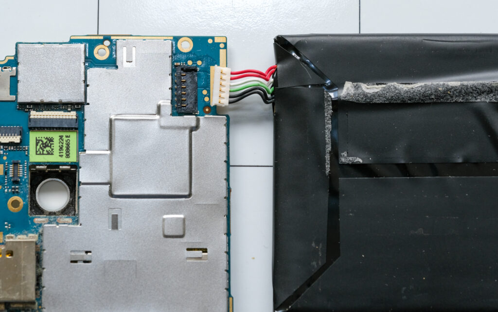 Battery connection
