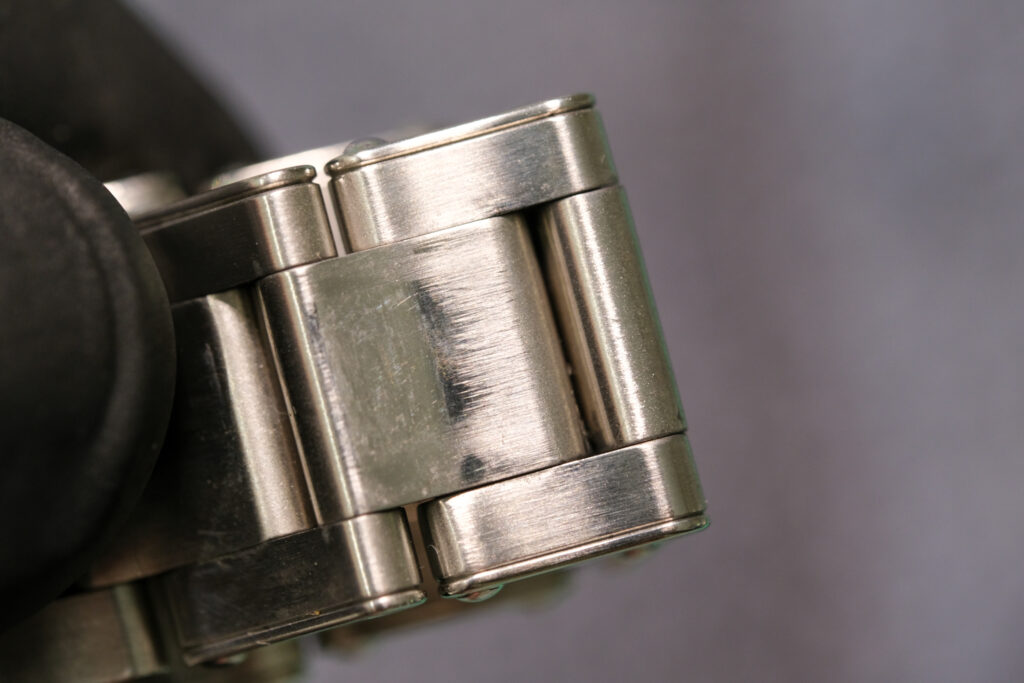 A clean bracelet