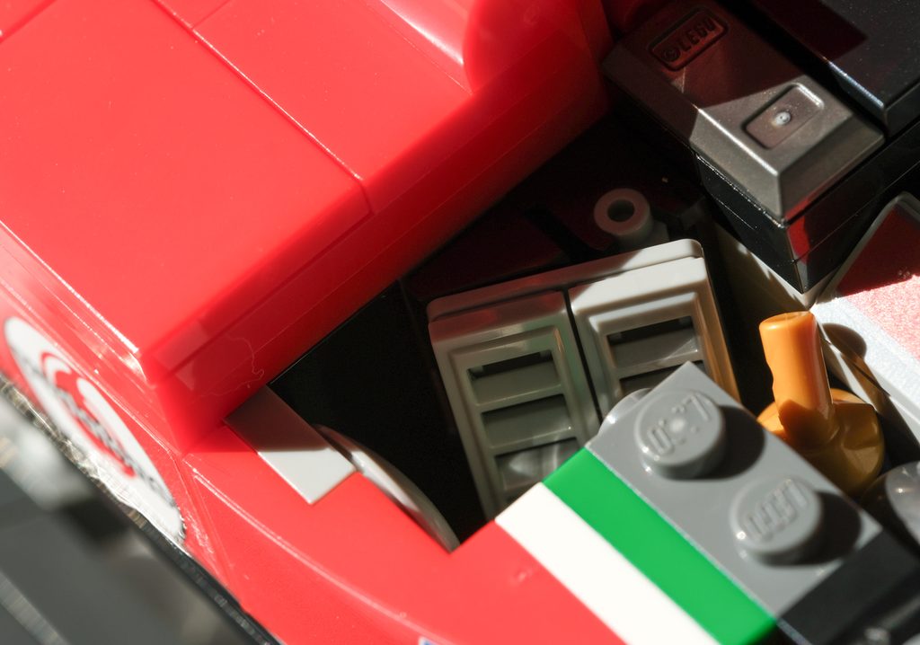 F2004 LEGO Up close with MACRO