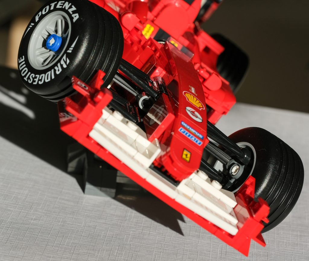 F2004 LEGO Up close with MACRO