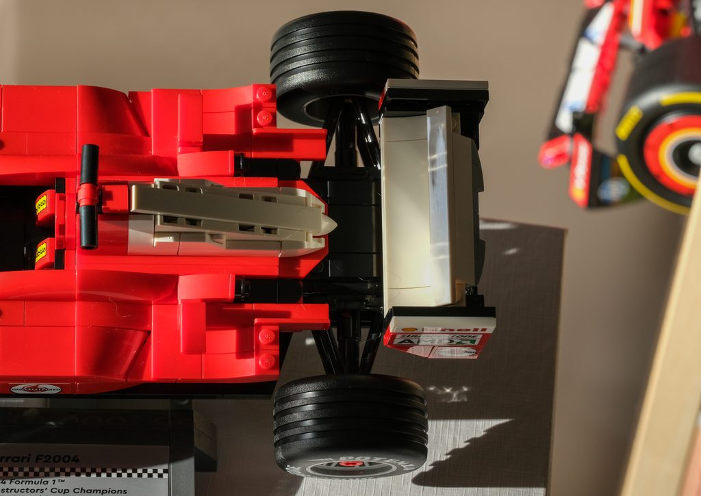 F2004 LEGO Up close with MACRO