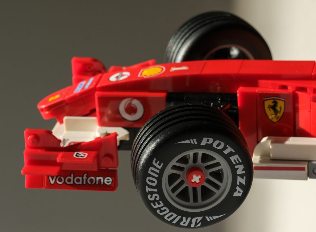 F2004 LEGO Up close with MACRO