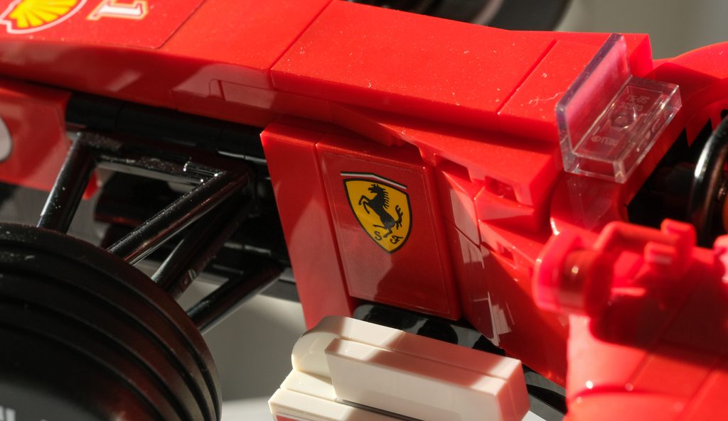 F2004 LEGO Up close with MACRO